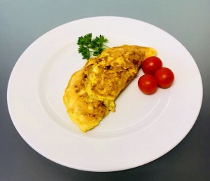 Cheesy cherry omelette: quick, simple, tasty and healthy - the perfect protein brunch!